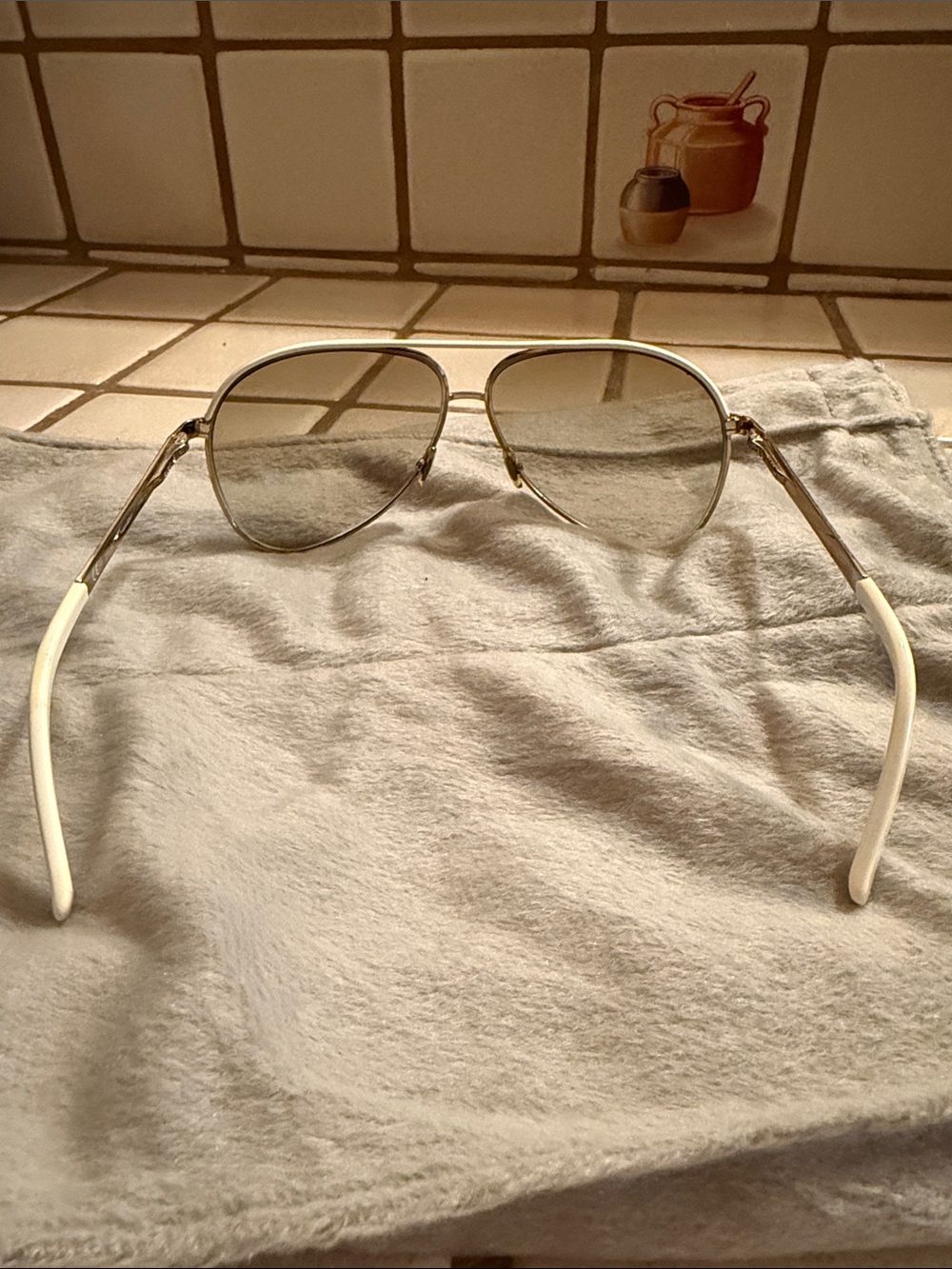 Gucci GG1827/S BNCK Gold White Aviator Sunglasses Made in Italy w/ Case - Picture 5 of 8